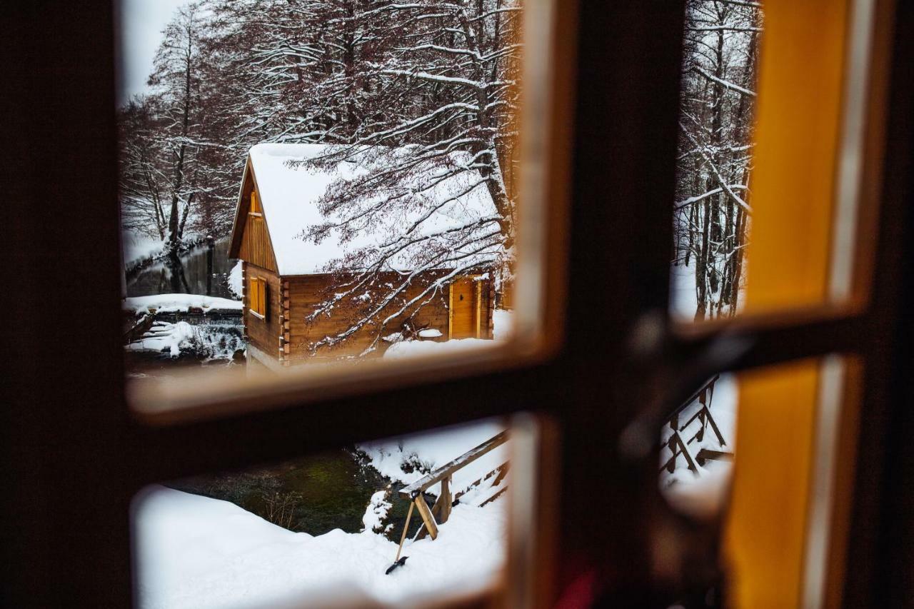 Vodenica Vrelo Chalets Врело-Кореничко Экстерьер фото